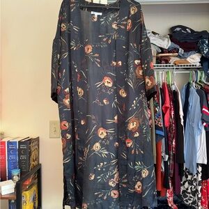 DR2 Floral Kimono Robe - Black and Red
